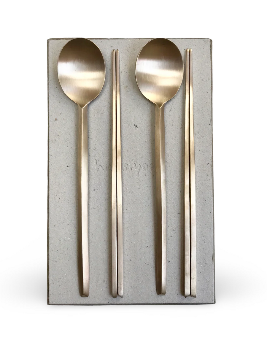 韓国　ナプチョンユギ　Napchen-Yugi 箸とスプーンセット Napcheong-Yugi] Spoon and Chopsticks (1 Set) – Hankook Chinaware USA