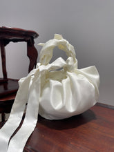 Load image into Gallery viewer, Mini Nossi Bag Pristine White