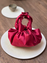 Load image into Gallery viewer, Mini Nossi Bag Plum Red