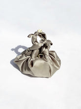Load image into Gallery viewer, Mini Nossi Bag Four Seasons Sand