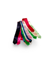 Load image into Gallery viewer, Nossi Daenggi  - Black
