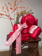 Load image into Gallery viewer, Holiday Color Bojagi 4-piece set
