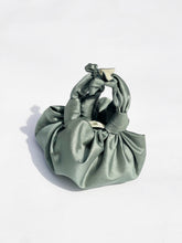 Load image into Gallery viewer, Mini Nossi Bag Mugwort Green
