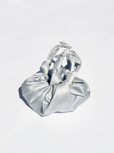 Load image into Gallery viewer, Mini Nossi Bag Downtown Silver [Shipping available by Oct 3rd]
